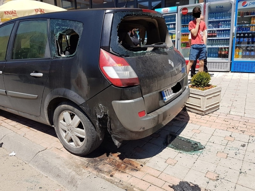 Zapaljen AUTOMOBIL zamenika komandira policije, ŠOKIRAĆE VAS kad vidite ko je to učinio
