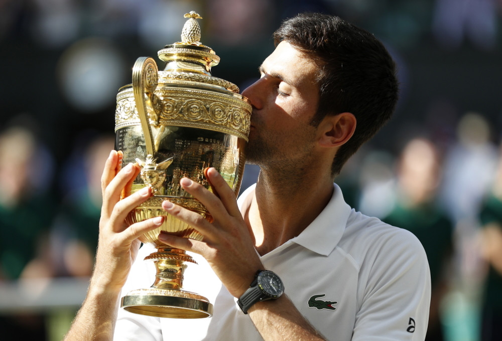 Nole ponovo u TOP 10, a sada JURIŠ U SAM VRH!