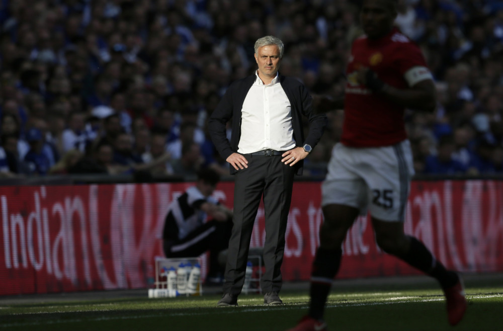 Mančester junajted OSTAO bez ISKUSNOG defanzivca!