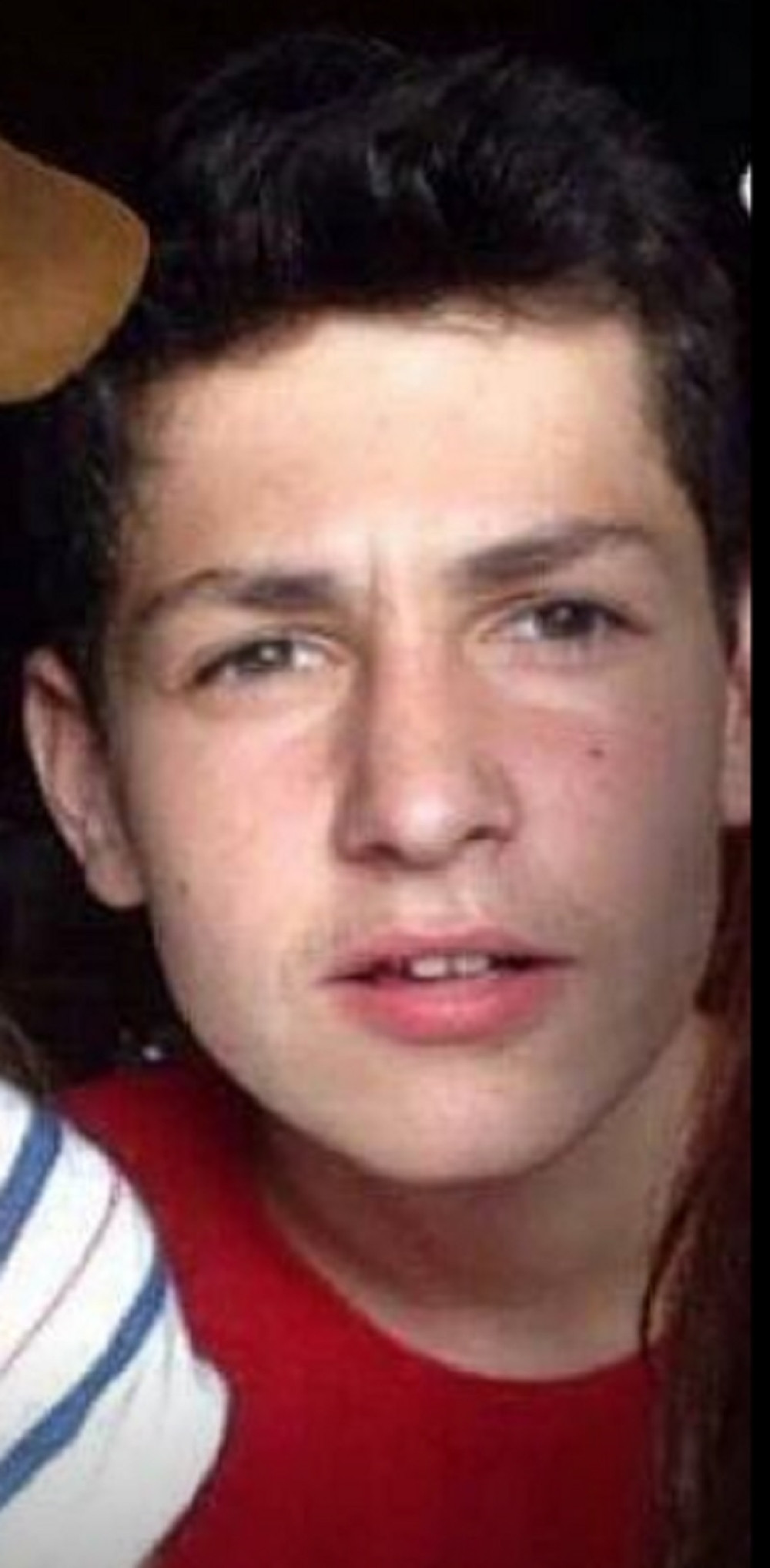 Aleksa (17) koji se utopio na bazenu u Jakovu biće sahranjen danas, a detalj o groblju će vas naježiti