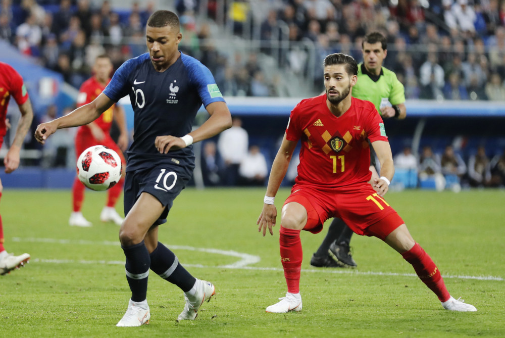 Kilijan je sa porodicom DOŠAO U LONDON, a mama je `ladno ČELSIJU REKLA NE!