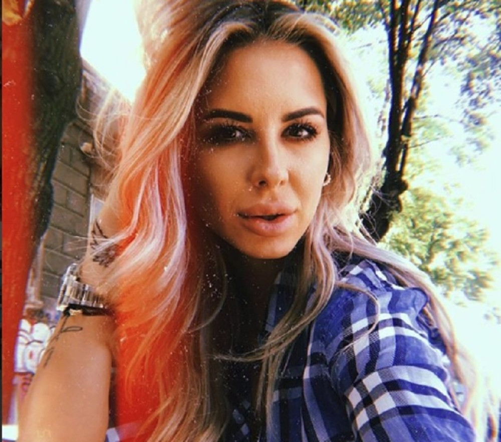 Zorannah privedena na aerodromu Nikola Tesla!