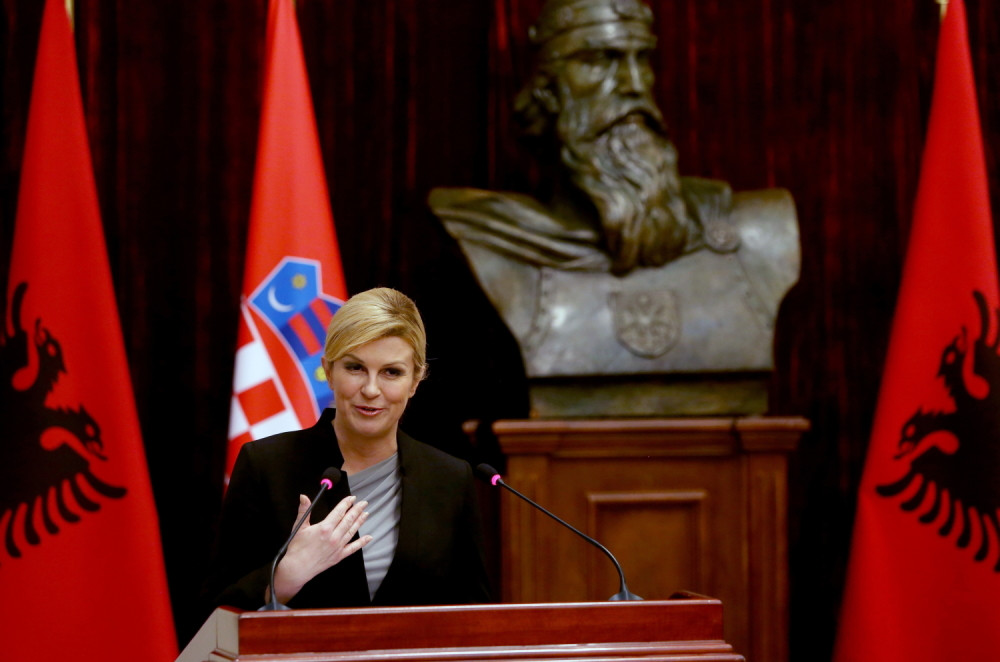 "To je skandal, Kolinda nastavlja jasnu proustašku politiku!"