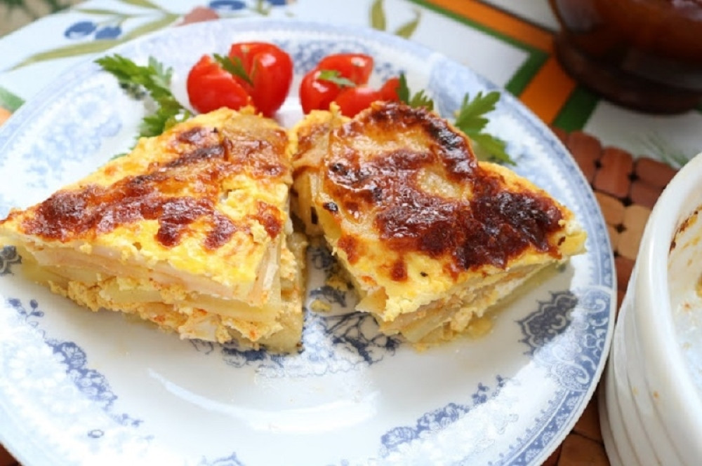 Složenac sa krompirom i kiselim mlekom