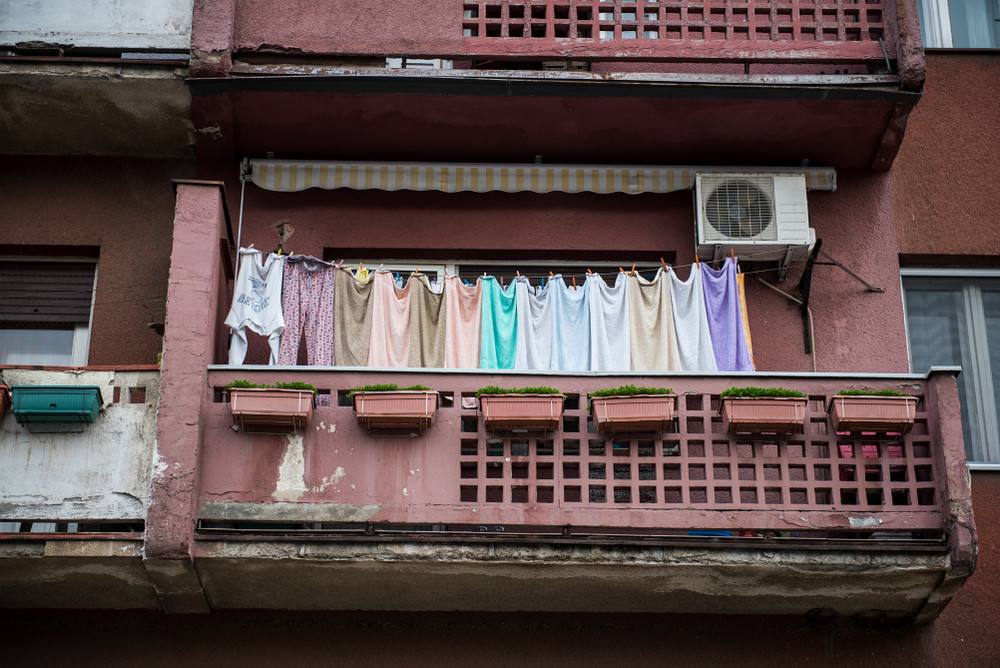 Sandra i njen muž iznajmili stan u centru grada, ali nisu plaćali kiriju i račune mesecima: Kad su napravili 13 HILJADA EVRA DUGA, uradili su jezivu stvar!