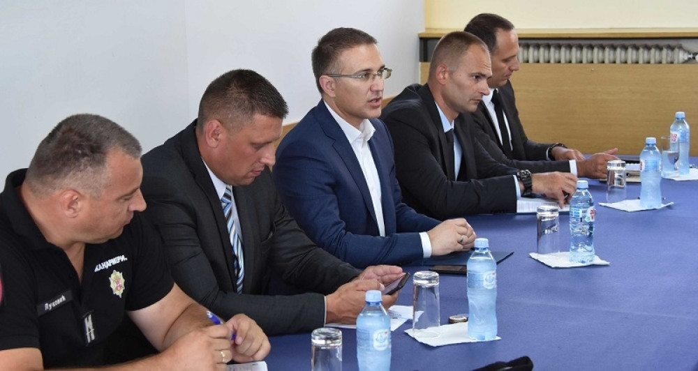 Stefanović: Neka se kriminalci plaše zakona!