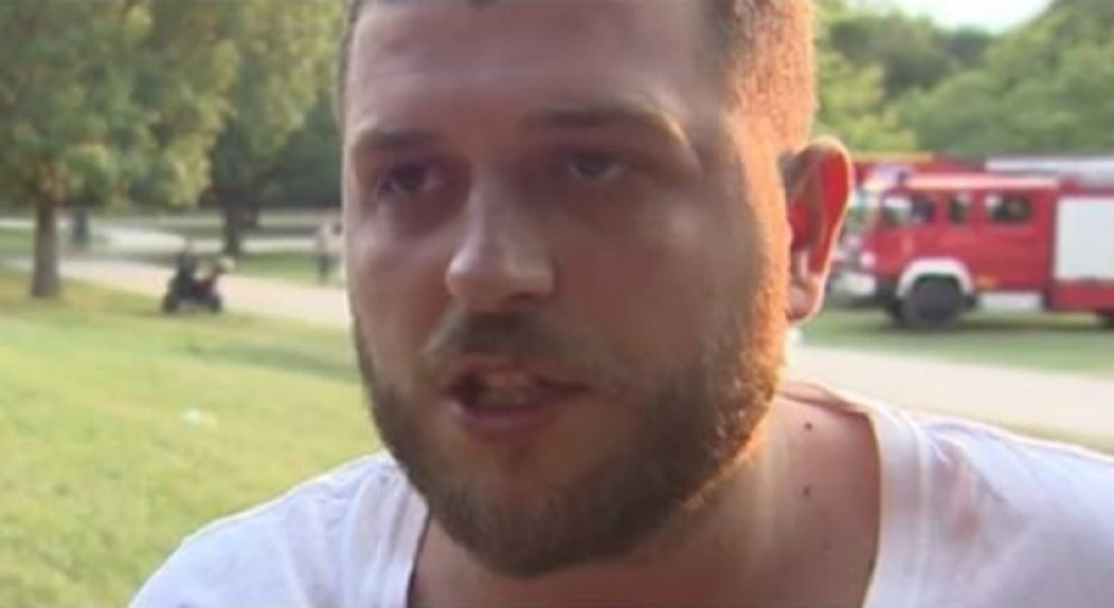 Momak sa Balkana spasao oca i sina sigurne smrti, dok su NEMCI GLEDALI I SNIMALI TELEFONIMA KAKO SE DAVE