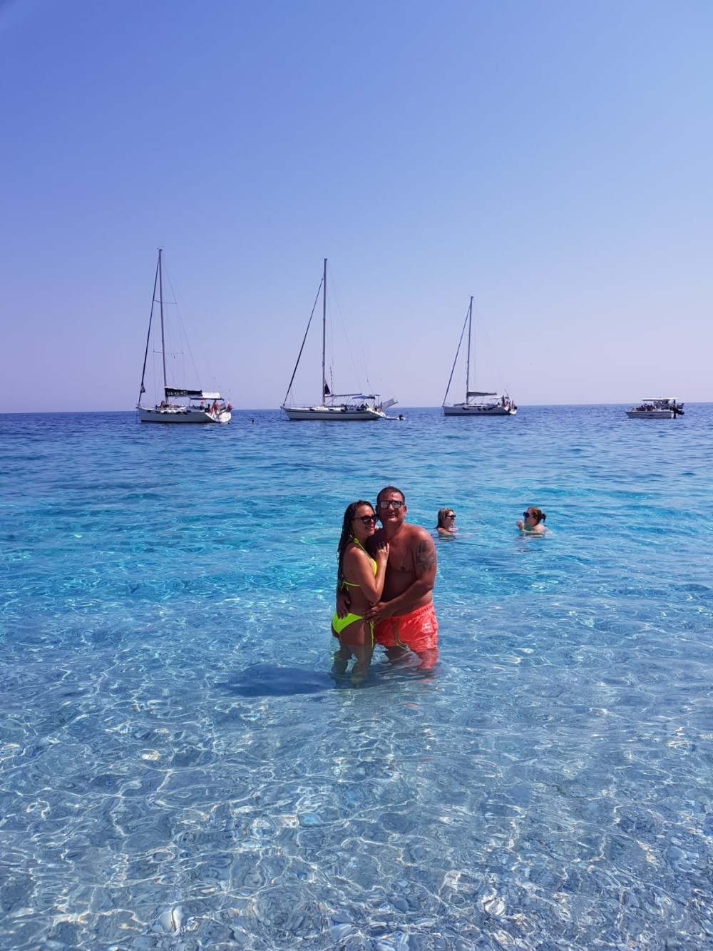 Biljana Sečivanović ljubi verenika na Skijatosu!