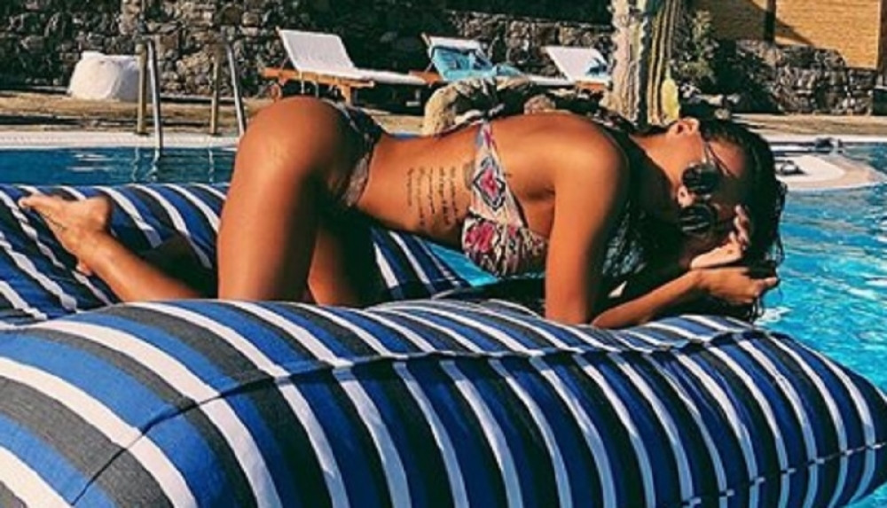 BRUTALNO SEKSI SLIKE GASTOZOVE BIVŠE: Kad vidite vrelu Naidu neće vam biti dobro!