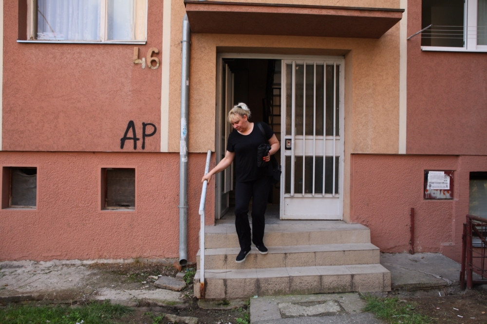 MILIĆEVA ŽENA ZA ALO! Do juče se smejala i bila srećna, a danas krećemo za Sarajevo da je ispratimo na večni počinak...