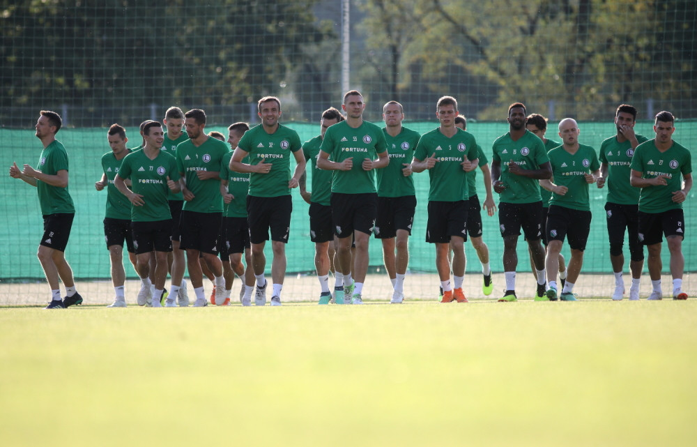 Povraćali su, imali glavobolju, dijareju...