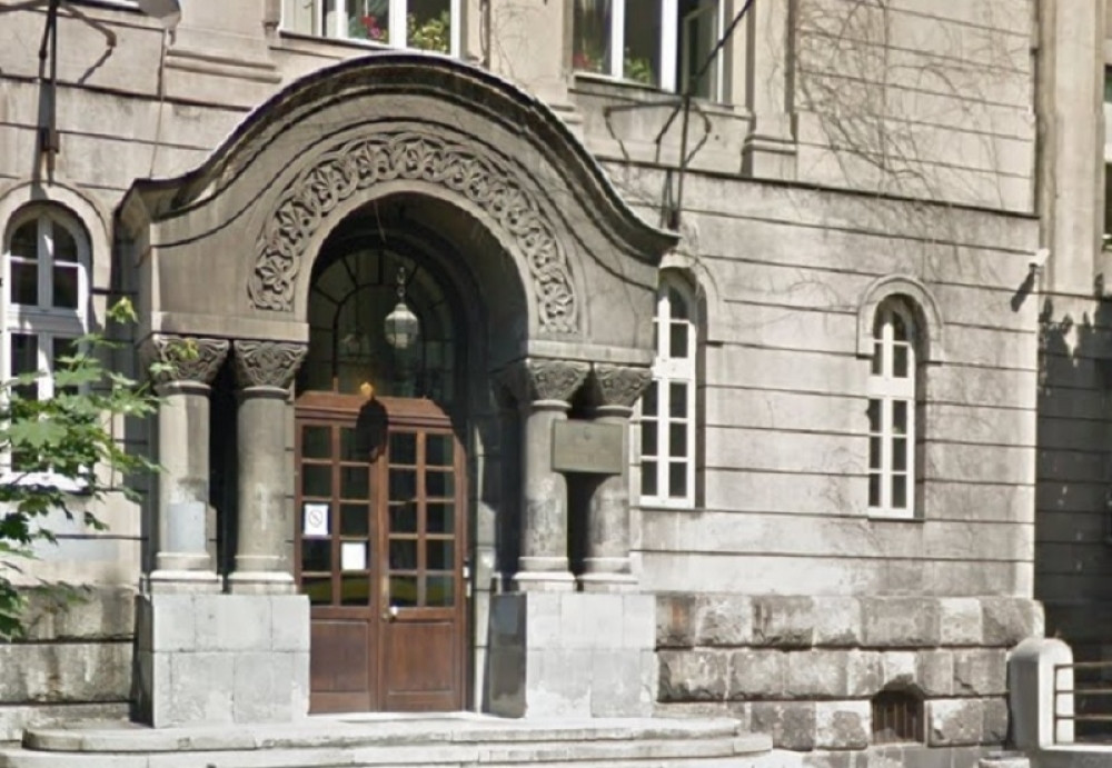 Određen pritvor osumnjičenom za malverzacije sa školarinama