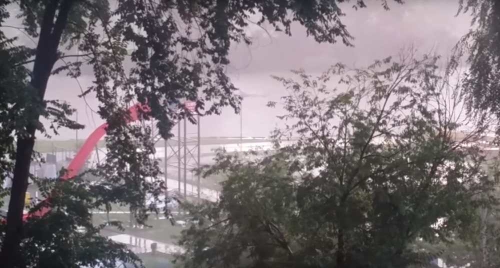 Meštani van sebe, poplavljene kuće i bašte, tužan prizor koji slama srce (FOTO)