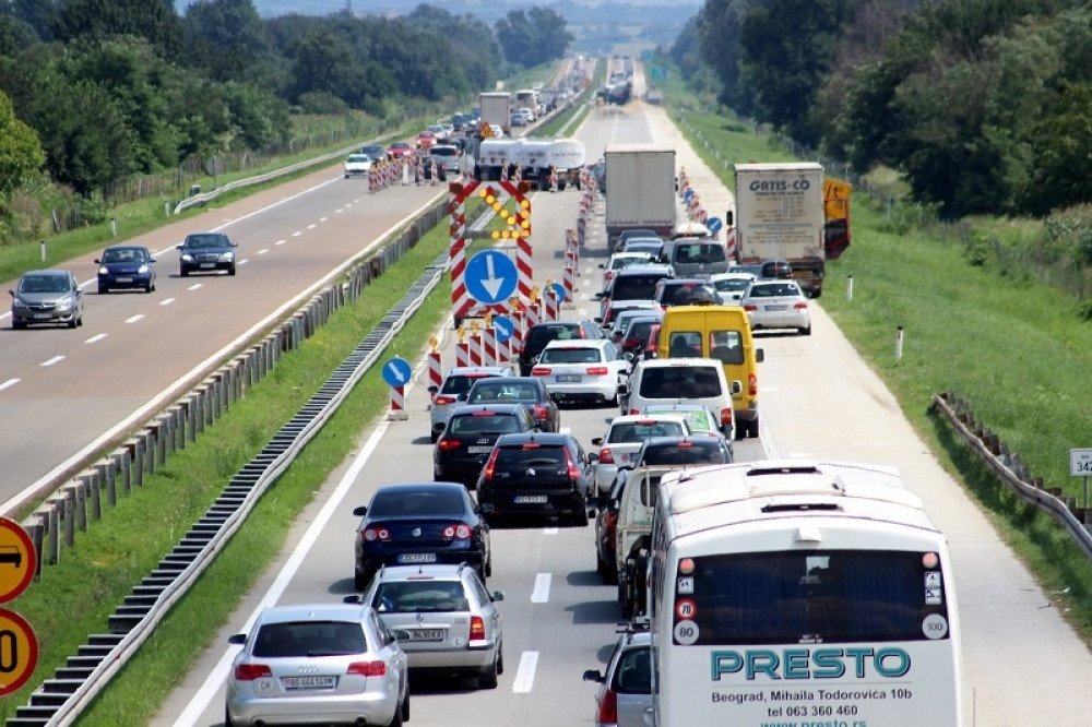 Ogromne gužve na granici, na Preševu se čeka čak i do DVA SATA!