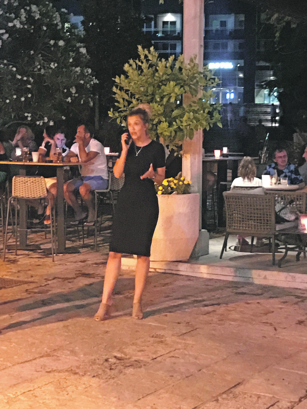 Šokiraćete se kada vidite šta pije Kija Kokcar!