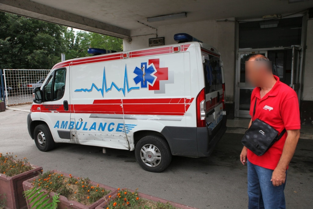 Pokosio je automobil, dok je prelazila ulicu! Hitno prebačena u Tiršovu