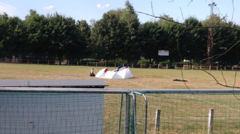 Građani u panici, muškarac se razneo bombom na sred stadiona, sumnja se na terorizam (FOTO)