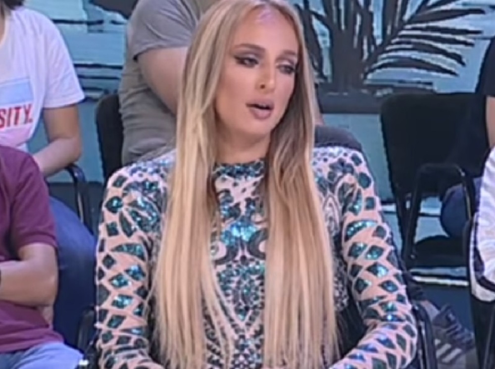 LUNINA POTRESNA ISPOVEST: Deca su je maltretirala dok su joj se roditelji razvodili! Progovorila o Gagijevom drogiranju i odlasku kod psihologa sa samo 13 godina