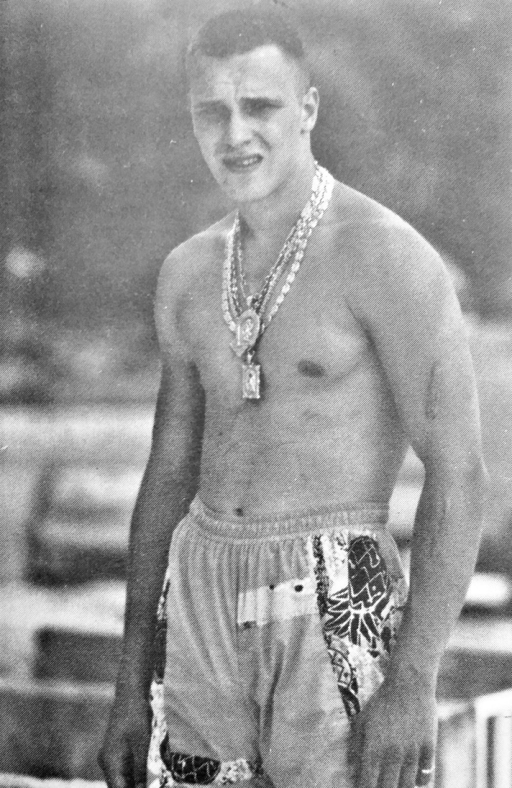 Kneleta i ekipu ispratilo hiljade ljudi, sada njihovi grobovi izgledaju ovako