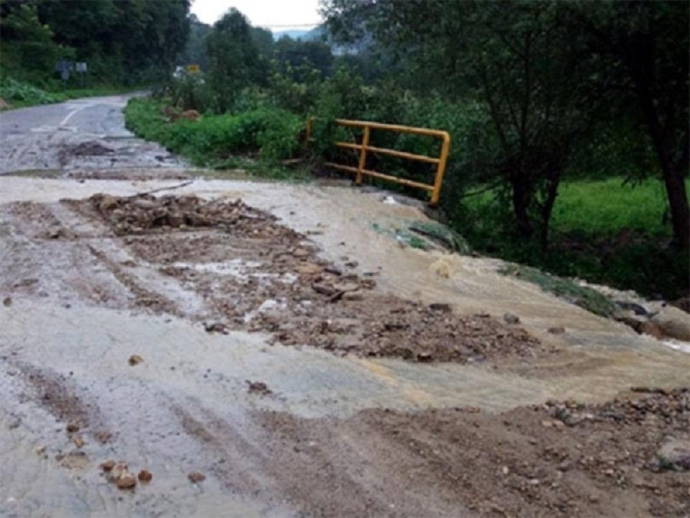 Nevreme napravilo haos kod Bora, bujični potoci nosili sve pred sobom!