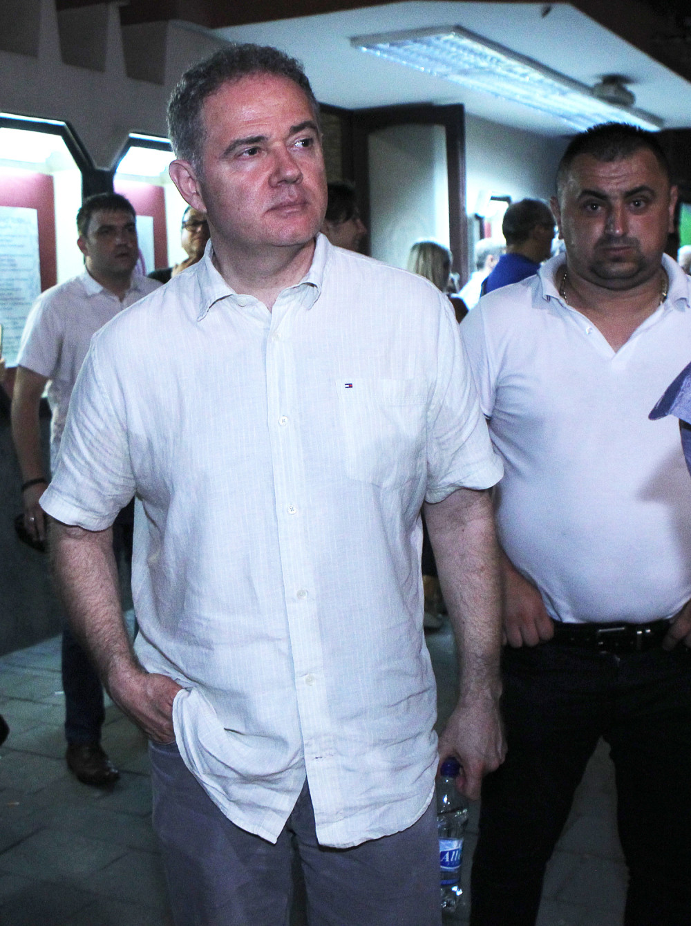 DS u rasulu, Lutovac leti!