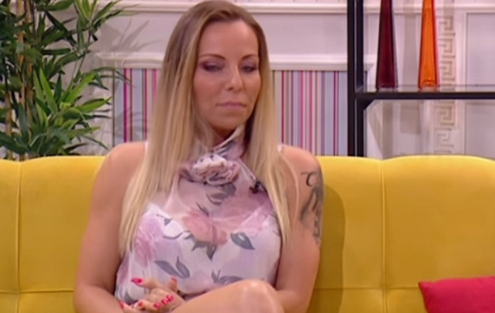 "OSTALA SAM SAMA NA ULICI SA DVA SINA" Ćerka Mikija Jevremovića živela u paklu zbog muža! Zbog njega je napustila karijeru i ostala bez ičega!