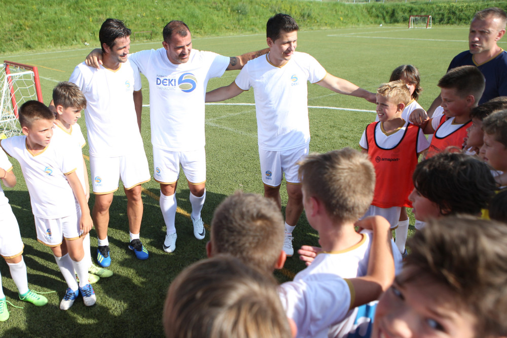 Ko bi ikada rekao da će on BITI FUNKCIONER? Evo ko seda u fotelju POTPREDSEDNIKA FSS!