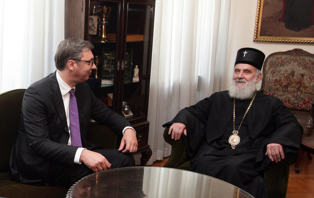 Predsednik Vučić posetio patrijarha Irineja!