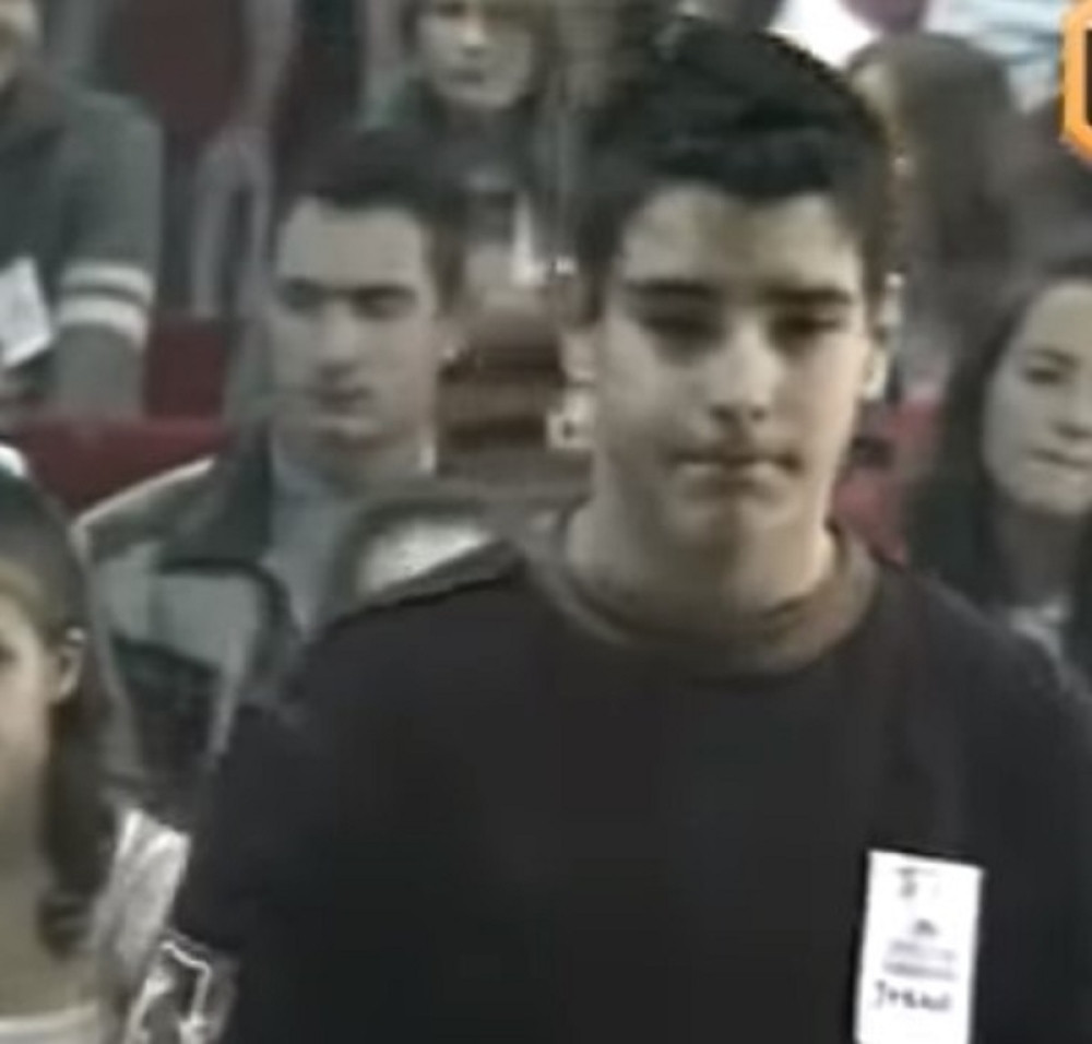 PROPAO MU BRAK, ŠMRKAO BELI PRAH PA PREBIJEN: Važi za najplaćenijeg pevača a niko ga ne prepoznaje sa početka karijere! (FOTO)