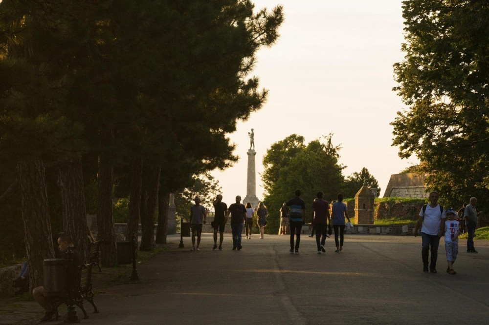 Nosićete deblje jakne narednih dana... Osetno toplije vreme OVOG DATUMA! I konačno dolazak proleća