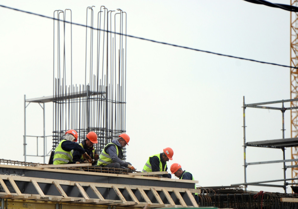 U Beogradu se intenzivno gradi uprkos koronavirusu