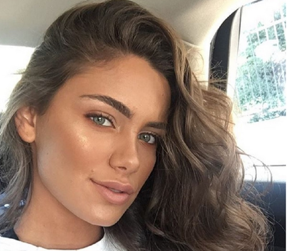 Mbape POLUDEO za Albankom s Kosova, spreman je da joj da sve što ima! (FOTO)