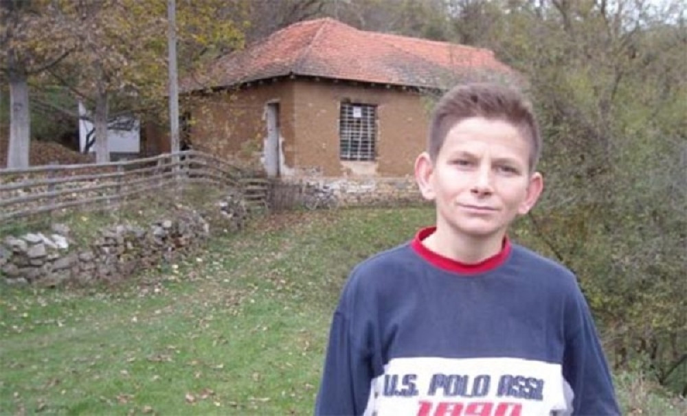 Kada je tata umro, mama je prešla da živi sa Miloradom, Srbu je prodala u jedno selo, mučili su nas i tukli...