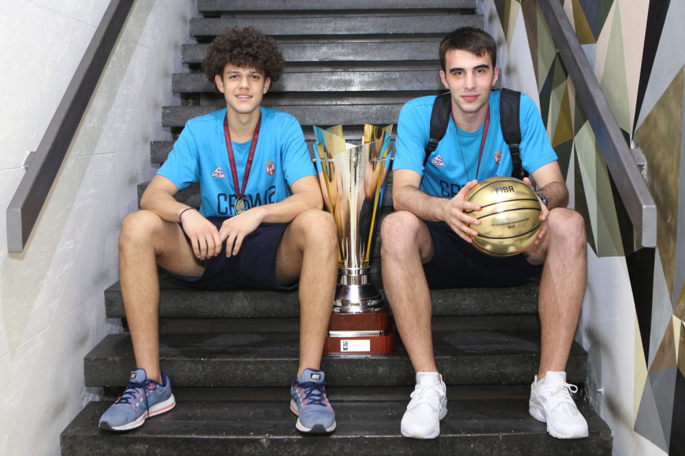 Trifunović i Pecarski: Očevi su nam UZORI, ali ćemo ih nadmašiti! (FOTO)