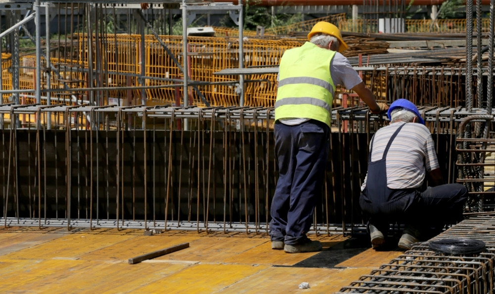 Još jedna nesreća na radu! Muškarac pao sa tri metara visine i zadobio teške povrede!