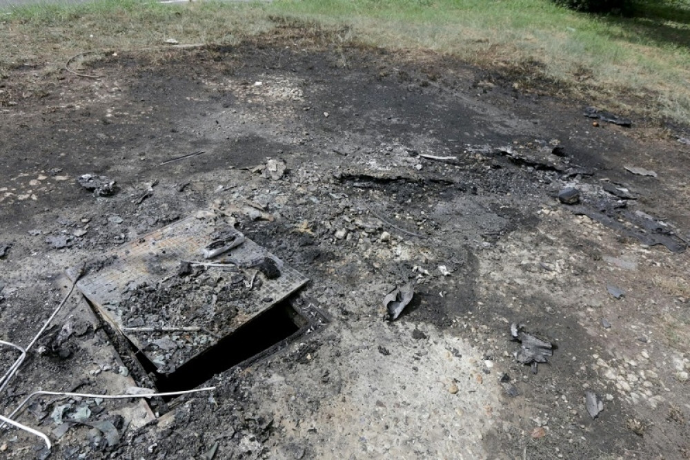 Muškarac aktivirao ručnu bombu u porodičnoj kući!