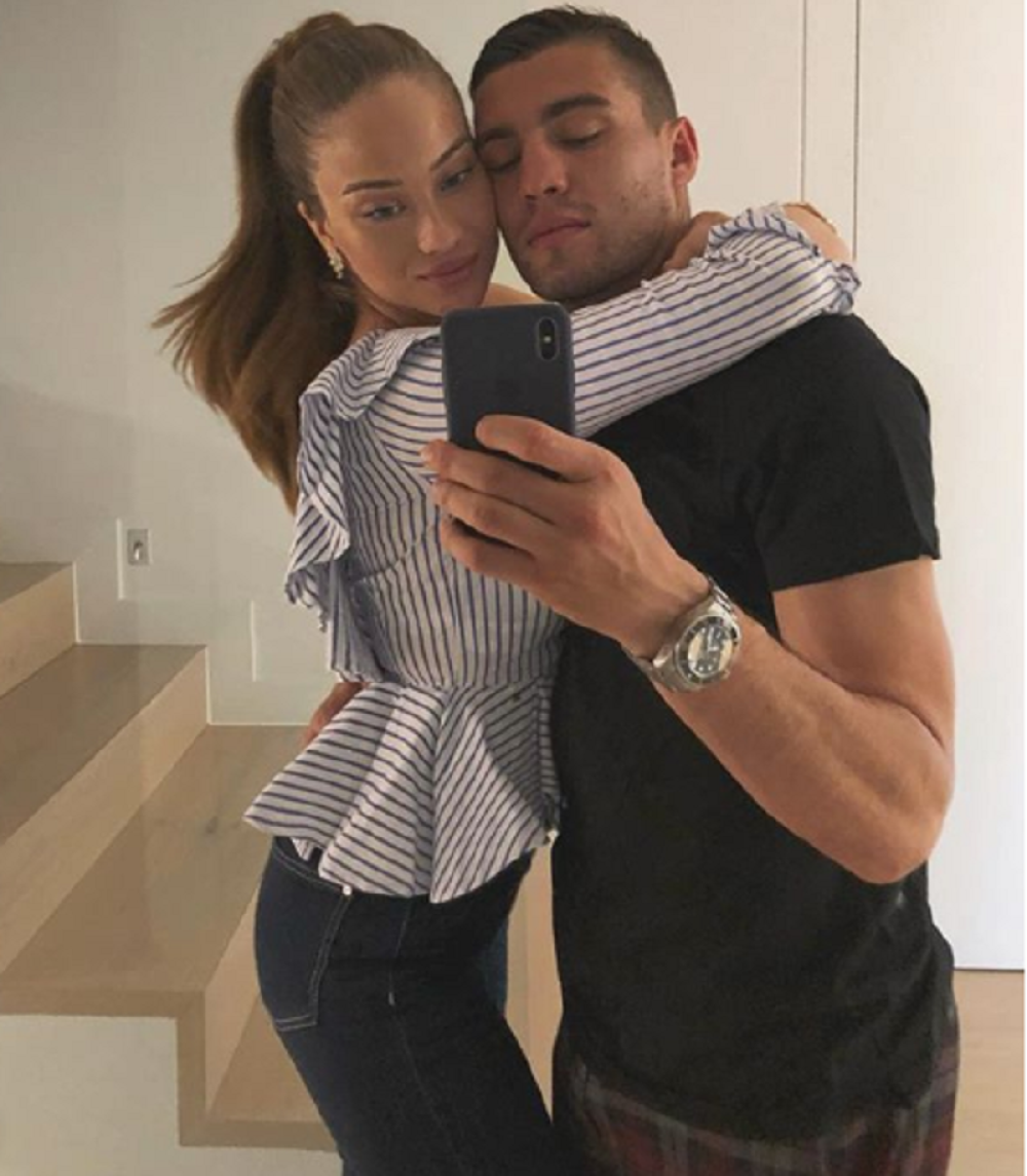 Englezi poludeli za Kovačićevom suprugom, porede je sa najseksipilnijim ribama na svetu (FOTO)