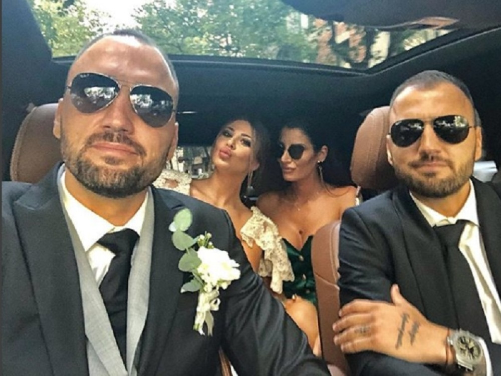 ŠOK NA SVADBI NAŠEG POZNATOG KOŠARKAŠA! Usledilo je posebno iznenađenje, ali ne za mladence, već za NJU!