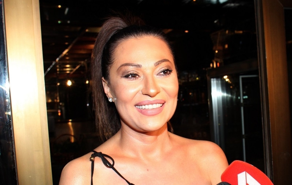 MOJ SIN JE MLAD ZA BRAK, TO JE SAMO FORMALNO Ceca konačno otkrila šta stvarno misli o snajki Bogdani!