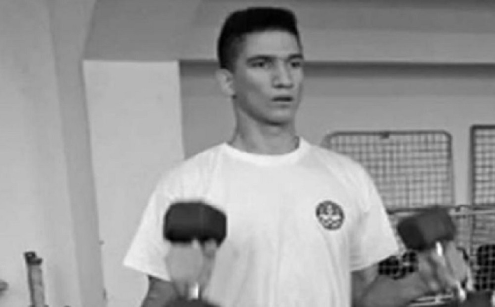 Poznati odbojkaš na pripremama UMRO od srčanog udara! (FOTO)