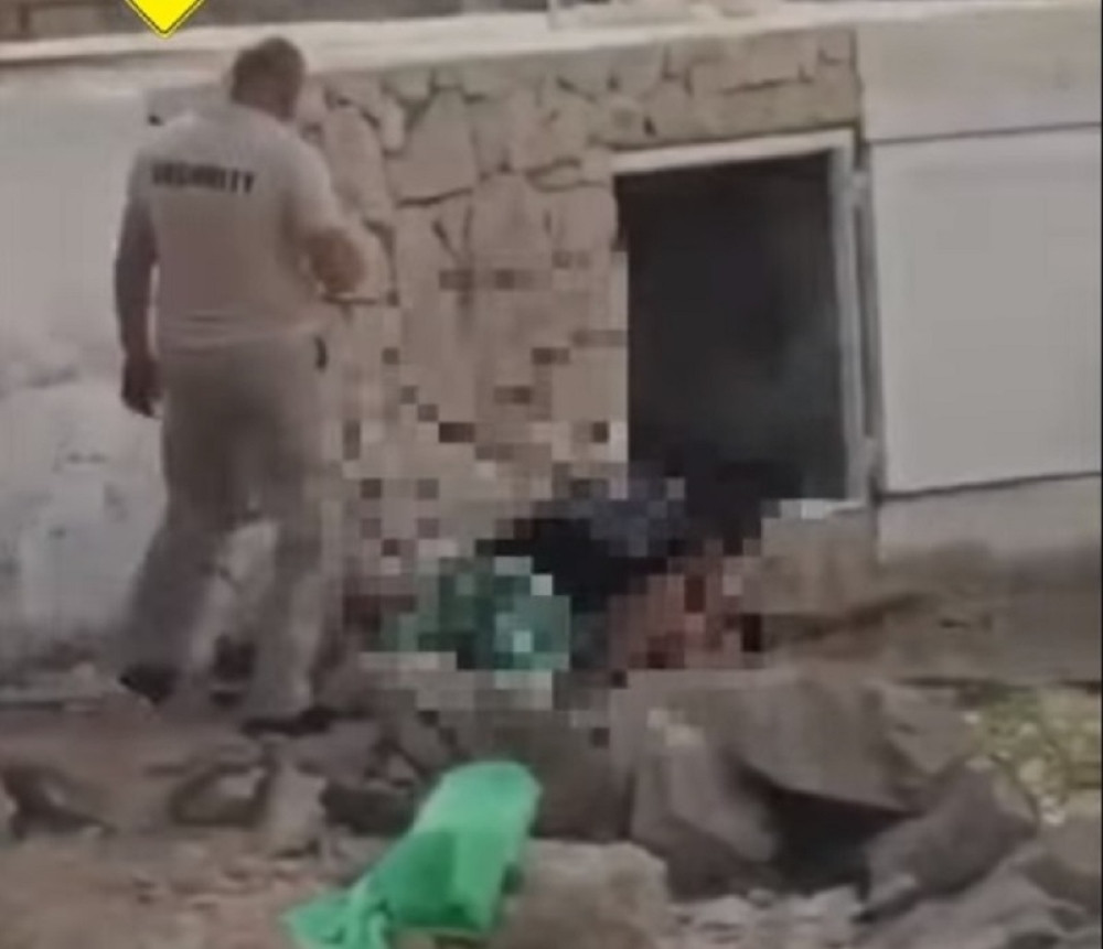 Seksali se na plaži usred bela dana, nisu hteli da prestanu, pa su ih ovako ODVAJALI (VIDEO)