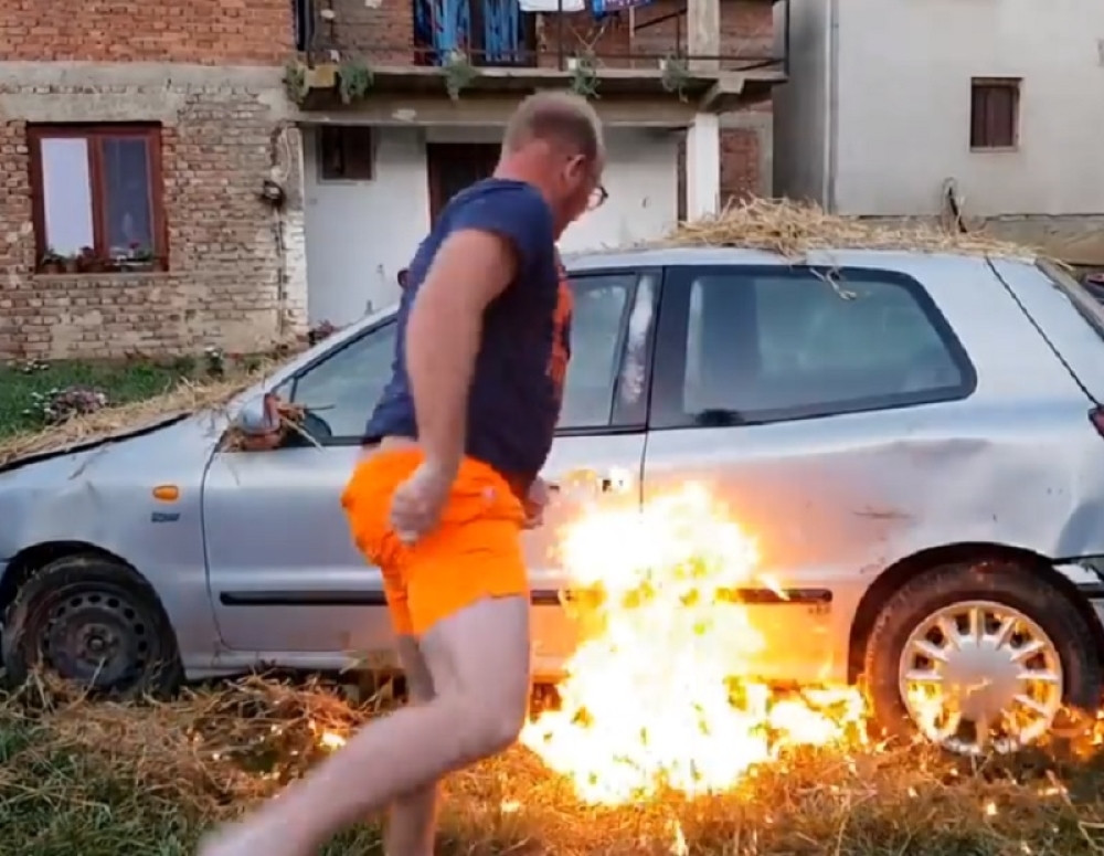 Zemljak Tike Špica zapalio automobil pred detetom (UZNEMIRUJUĆ VIDEO)