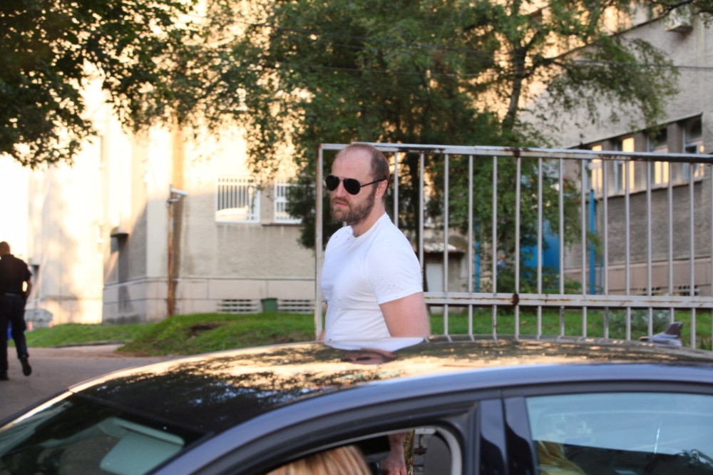 Sudija tražila da ne sudi Darku Kostiću, sud usvojio njen zahtev!