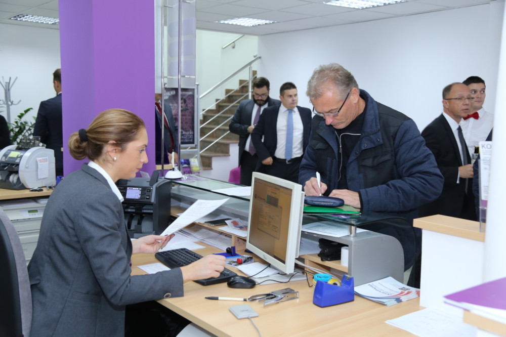 Sjajna vest za Srbe koji su od 2009. uzimali kredite kod banaka! Za naplatu štete potrebna vam je samo ova dokumentacija