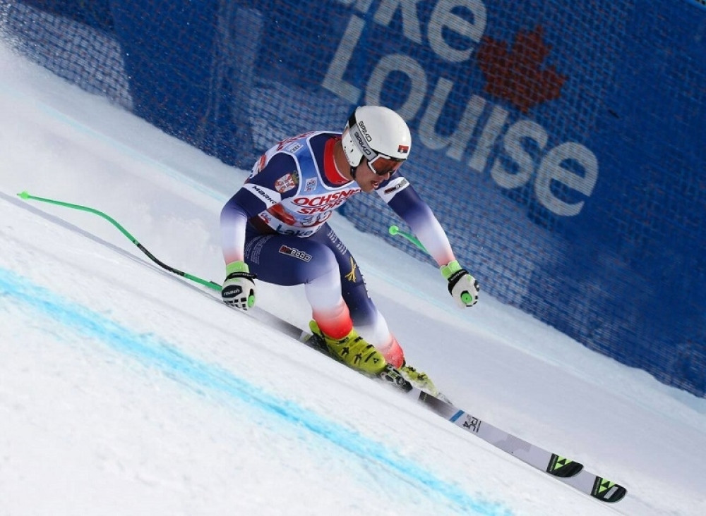 Marko Vukićević najbrži u Sloveniji! Zlato u spustu posle vrhunske vožnje!