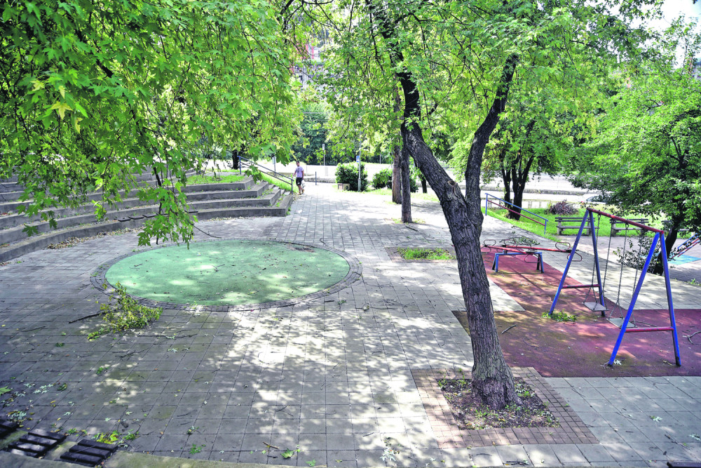 BORBA NARKO KLANOVA Marko probao da preotme teritoriju za prodaju droge, pa likvidiran u DEČJEM PARKIĆU