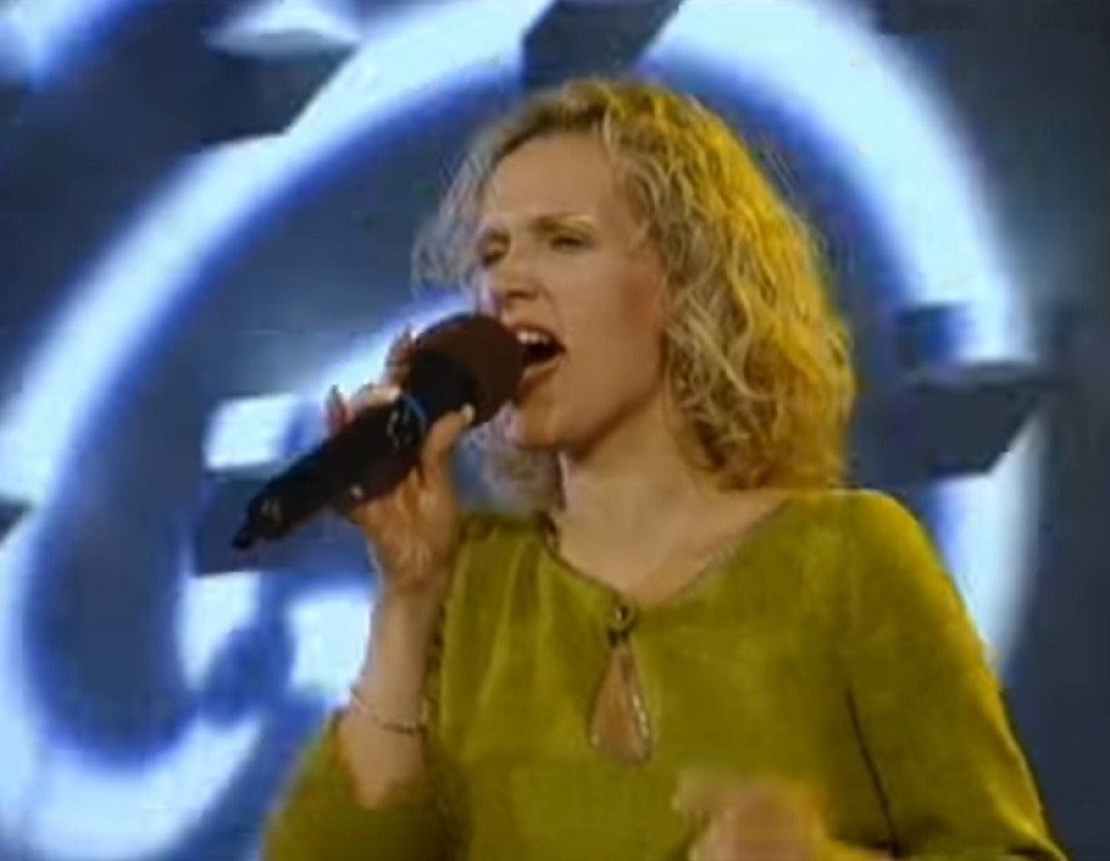 Evo šta se stvarno KRIJE iza otkazivanja koncerta hrvatske pevačice Vane!