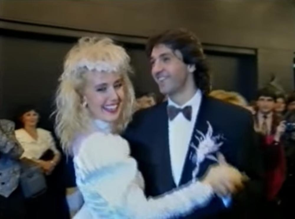 Zbog Brene i Bobe prekinut Dnevnik, dobili poklon vredan pola svadbe, a bilo je i nepoželjnih gostiju! (FOTO/VIDEO)