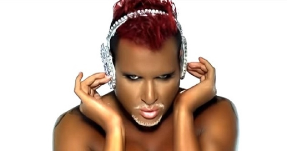 SEĆATE SE AZISA? Prvi transvestit na estradi danas je neprepoznatljiv! ZANEMEĆETE! (FOTO)