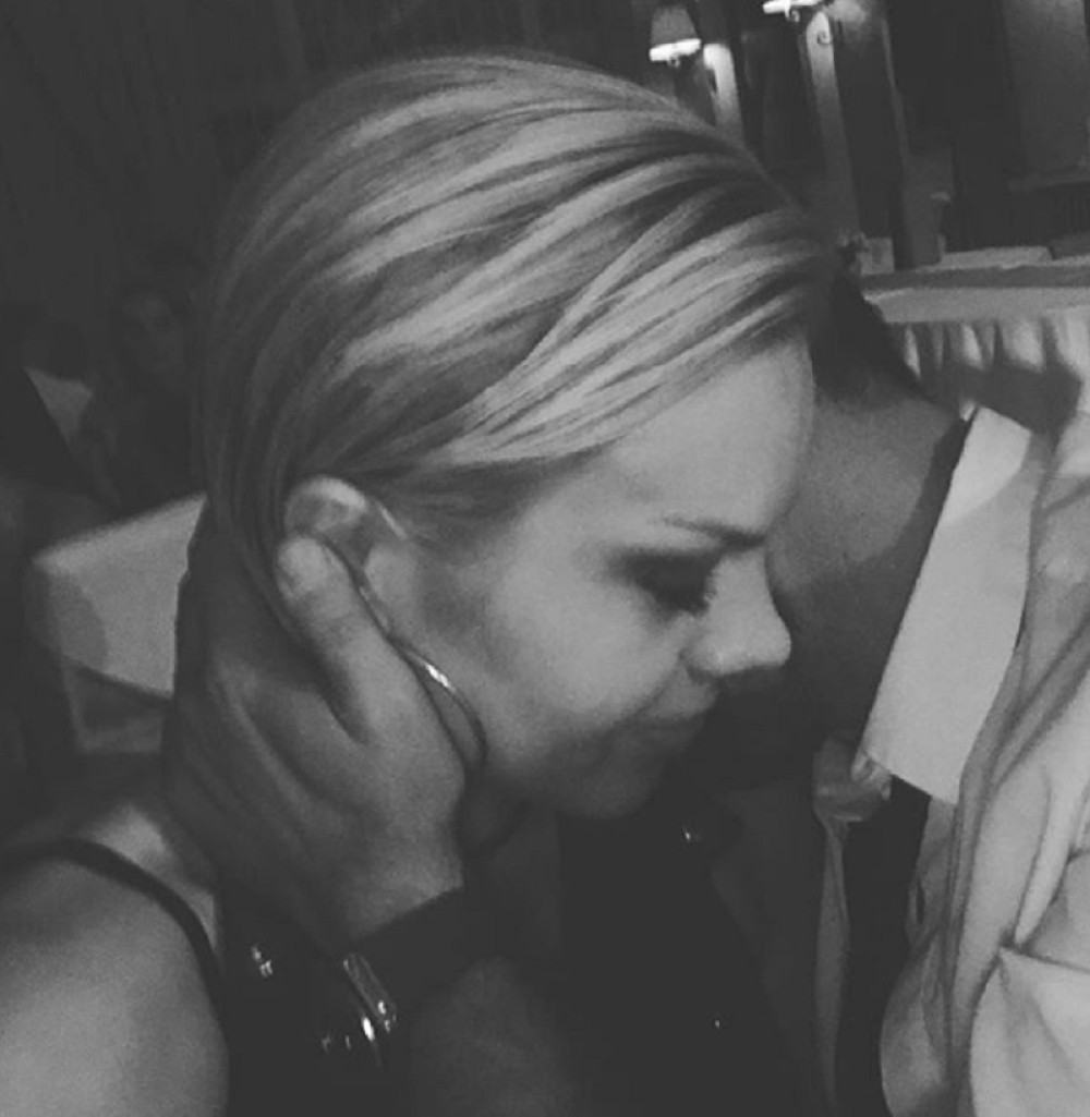 Verenik pucao u nju pa se ubio! Lepa glumica se oporavila od TRAGEDIJE, izgleda bolje nego IKADA